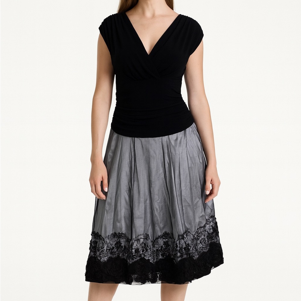 SL Fashions Black & Gray Short Sleeve Fit & Flare Dress Sz 8 – Elegant Party